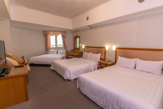 העיר העתיקה הנגצ'ון Kenting City Gate Hotel מראה חיצוני תמונה