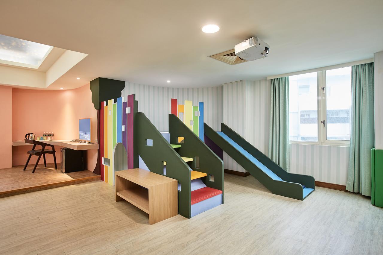 העיר העתיקה הנגצ'ון Kenting City Gate Hotel מראה חיצוני תמונה