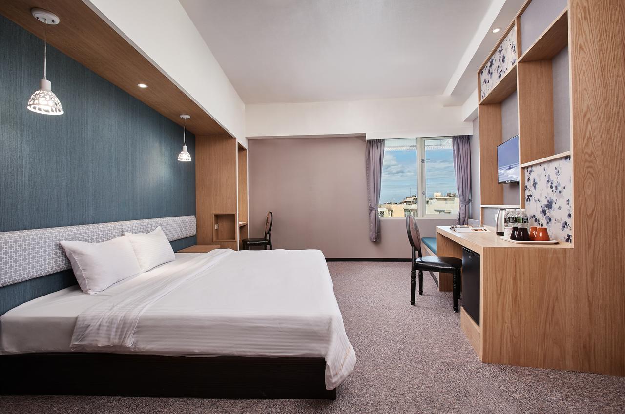 העיר העתיקה הנגצ'ון Kenting City Gate Hotel מראה חיצוני תמונה